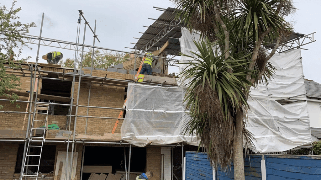 Extension in Hampton Hill, Eastbank Road, Surrey